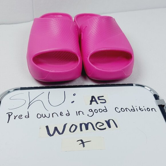 Jordan Post Women's Active Pink/Active Pink Comfy Slip-On Slides Sandals Size 7 - Picture 10 of 10